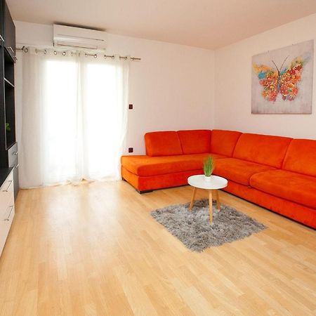 Sunny & Relaxing Apartment زادار المظهر الخارجي الصورة